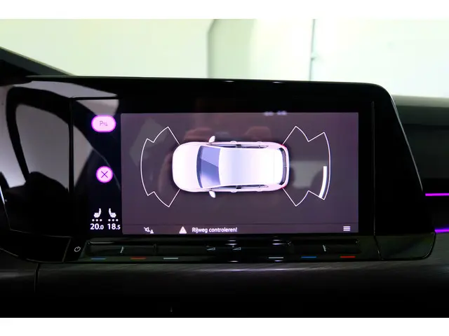 Volkswagen Golf 1.5 TSI R-Line 2020 Benzine 18