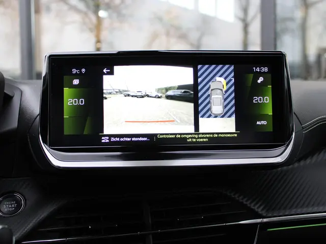 Peugeot 2008 1.2 PureTech GT 2022 Benzine 25