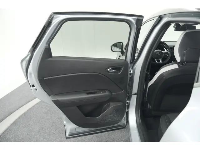 Renault Captur Mild Hybrid 140 EDC Techno 2023 Benzine 74