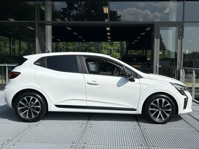 Mitsubishi Colt 1.0T MT Intense 2024 Benzine 14
