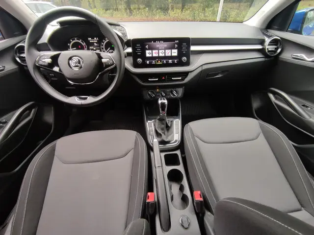 Škoda Fabia 1.0 TSI 110PK DSG Ambition 2023 Benzine 18