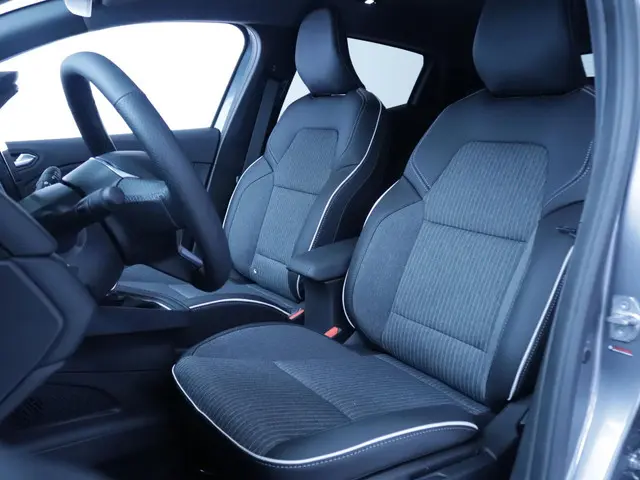 Mitsubishi Colt 3