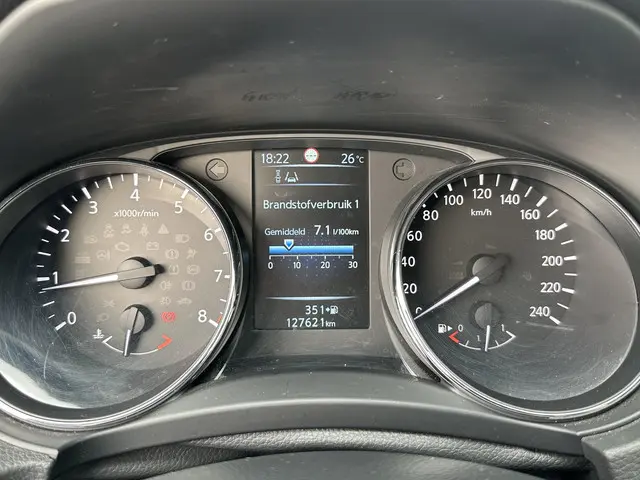 Nissan QASHQAI 1.2 N-Connecta 2017 Benzine 70