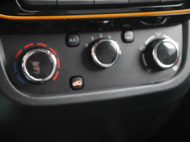 Dacia Spring Expression 27 kWh 2022 Elektrisch 19