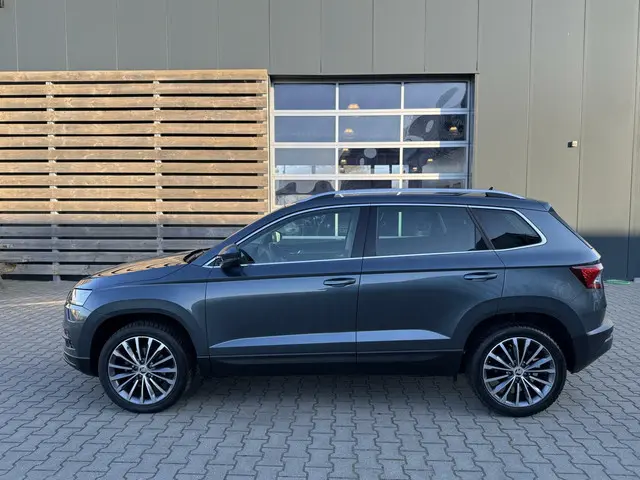 Škoda Karoq 1.5 TSi ACT Business Edition DSG 2020 Benzine 8