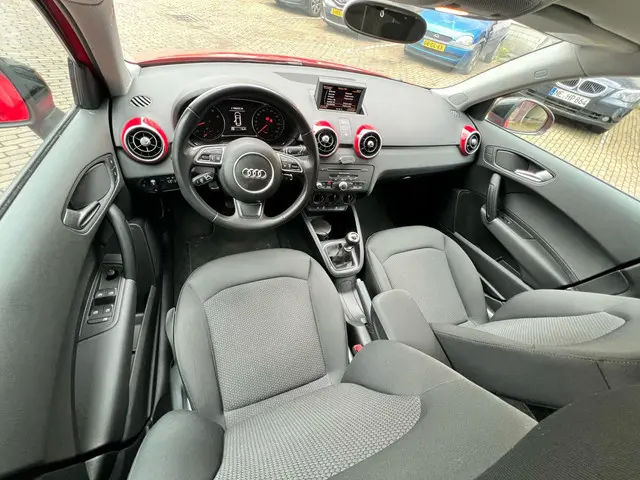 Audi A1 Sportback 1.2 TFSI S Line 5 DRS 2014 Benzine 9