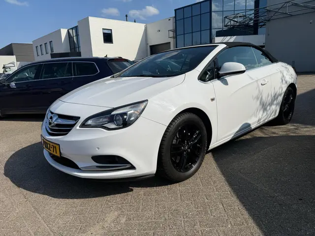 Opel Cascada 1.4 Turbo ecoFLEX Cosmo 2013 Benzine 2