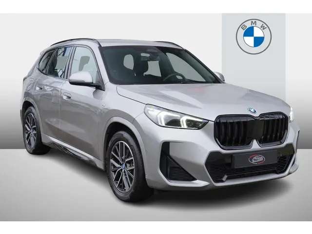 BMW X1 xDrive25e 2024 Hybride Benzine 2