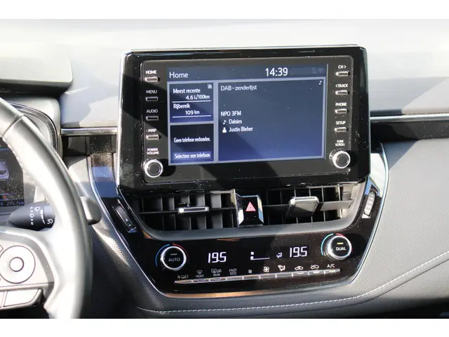 Toyota Corolla 1.8 Hybrid Active 2021 Hybride Benzine 10