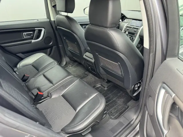Land Rover Discovery Sport 2.2 TD4 4WD SE 2015 Diesel 8