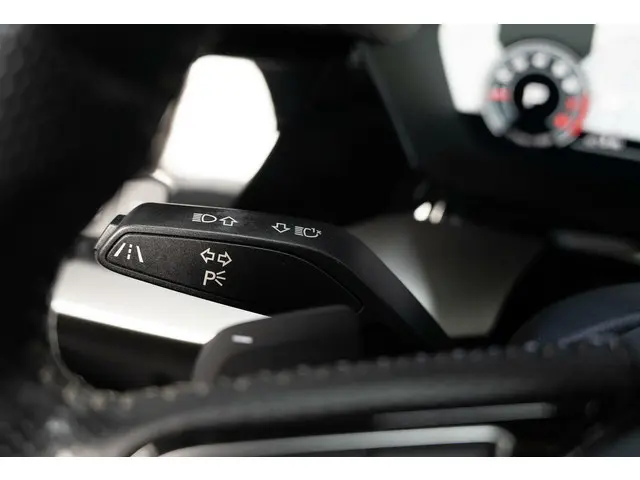 Audi A3 Sportback 35 TFSI S edition 2020 Benzine 17