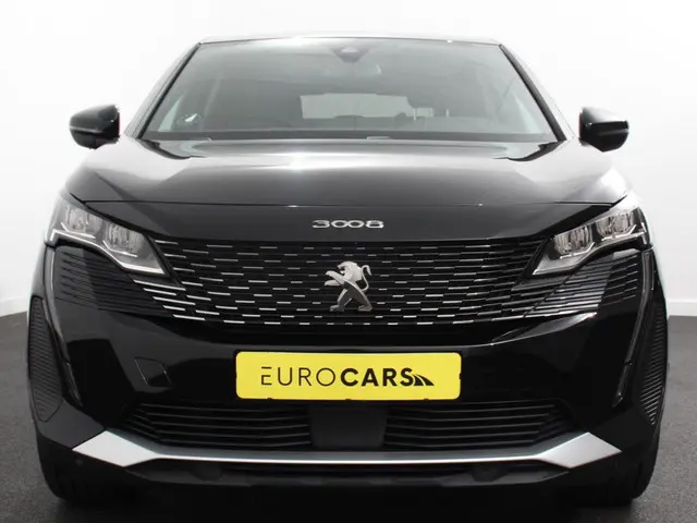 Peugeot 3008 1.2 PureTech Allure 2024 Benzine 4