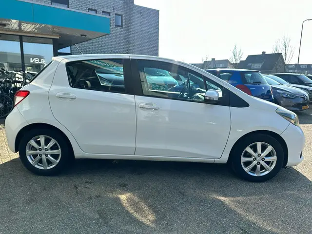 Toyota Yaris 3