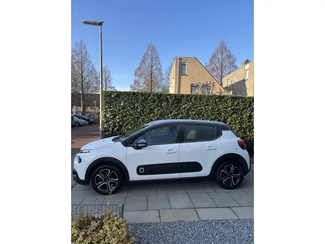 Citroën C3 1.2 SHINE WIT 158DKM 2017 Benzine 4