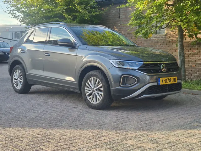 Volkswagen T-Roc 1.5 TSI Life Business 2022 Benzine