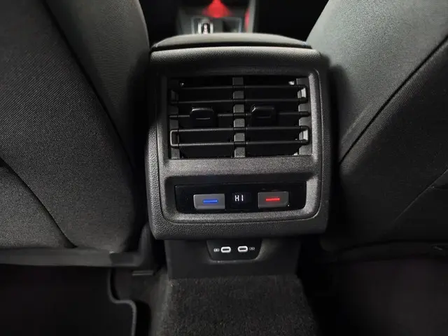 Volkswagen Golf 1.4 eHybrid GTE 2020 Hybride Benzine 31