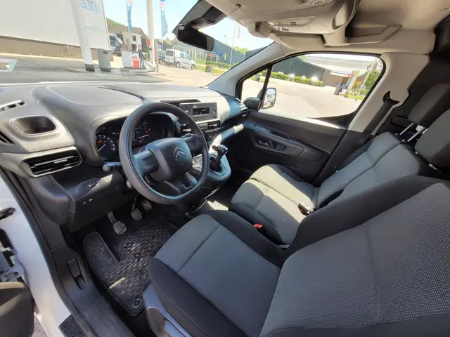 Citroën Berlingo 1.2 PureTech Control 2020 Benzine 25