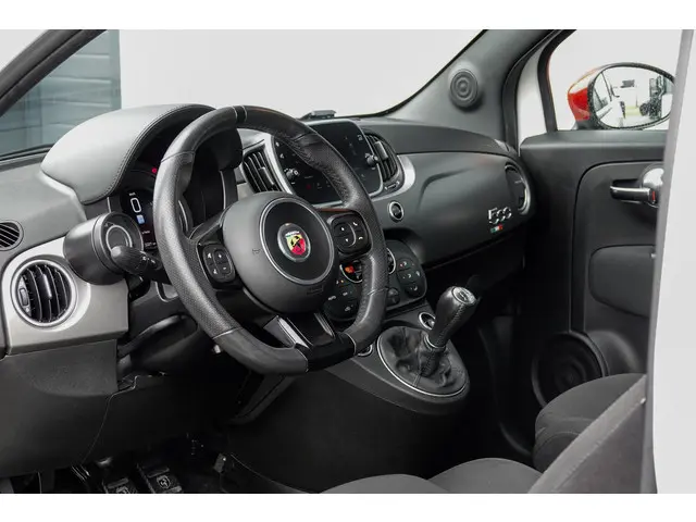 Abarth 595 1.4 T-Jet Pista 2019 Benzine 7