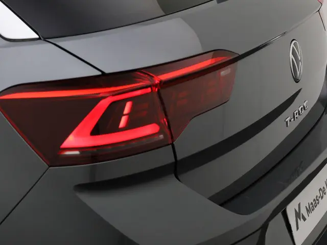 Volkswagen T-Roc 1.5TSI/150PK R-Line DSG 2025 Benzine 36