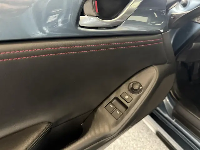 Mazda MX-5 RF 2.0 SkyActiv-G 160 GT-M 2017 Benzine 32