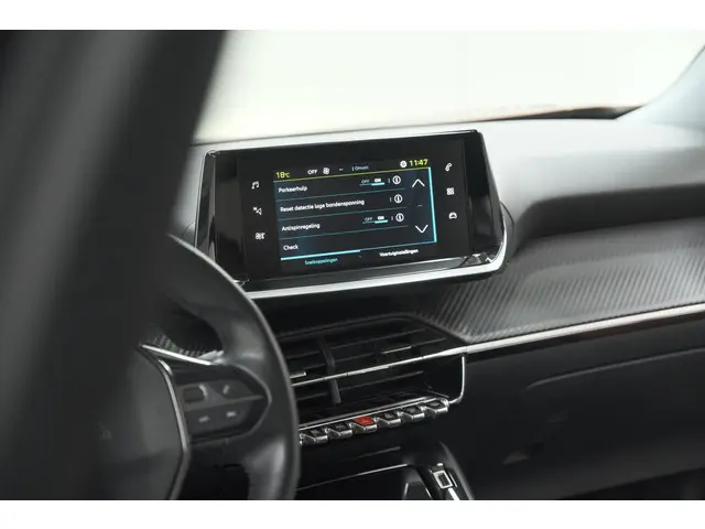 Peugeot e-2008 EV Allure Pack 50 kWh 2021 Elektrisch 51