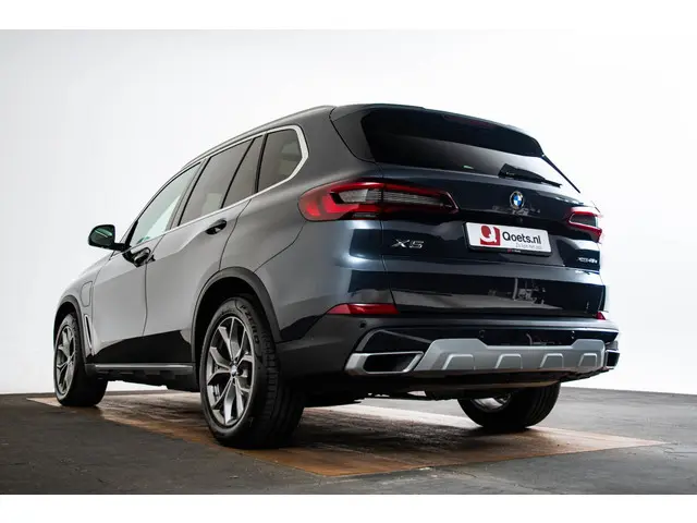 BMW X5 xDrive45e High Executive 2021 Hybride Benzine 37