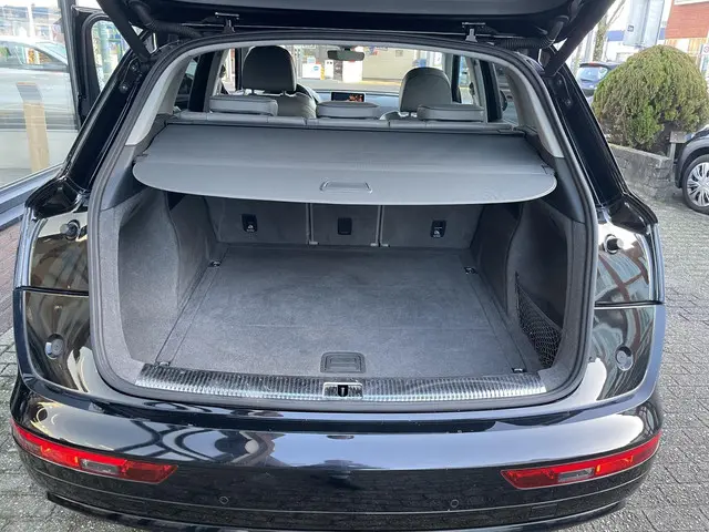 Audi Q5 2.0 TFSI quattro Sport Pro Line S 2018 Benzine 19