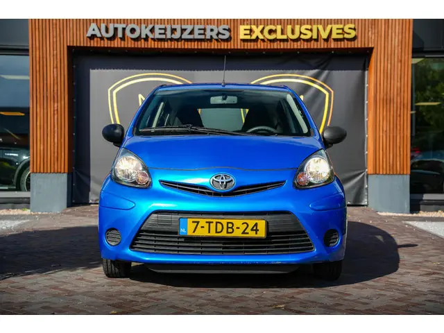 Toyota Aygo 1.0 VVT-i Now 2014 Benzine 3