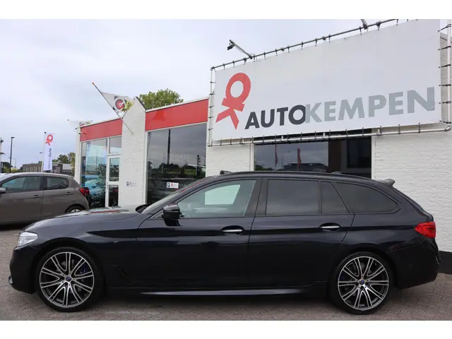 BMW 5 Serie Touring 530i High Executive 2018 Benzine 2
