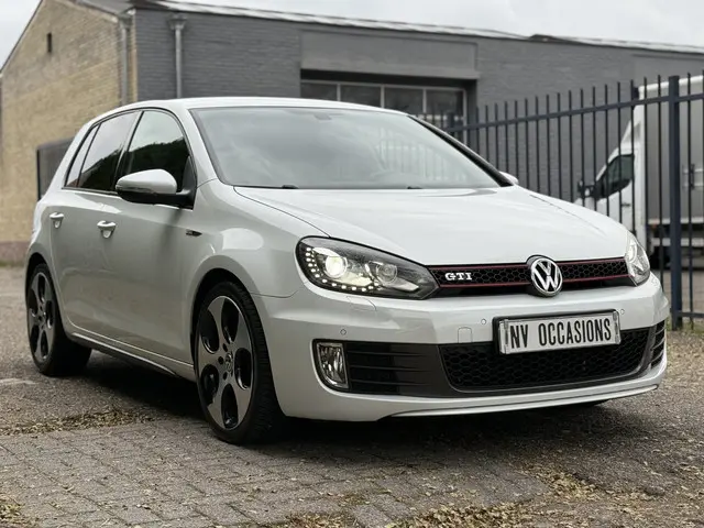 Volkswagen Golf 2.0 GTI 2012 Benzine 6