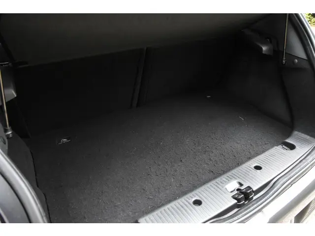 Renault Twingo 1.0 SCe Collection 2016 Benzine 24