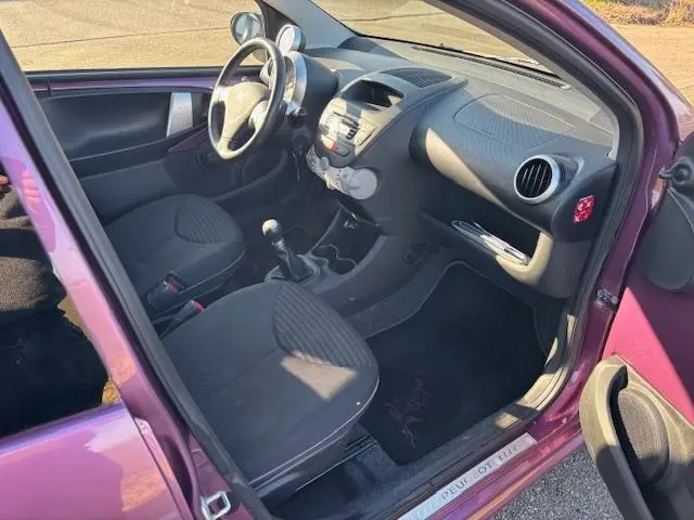 Peugeot 107 1.0 Envy 5 deurs 2012 Airco Led 2012 Benzine 8