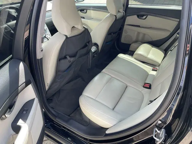 Volvo V70 2.0 T5 Nordic+ 2014 Benzine 6