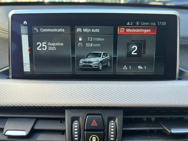 BMW X1 sDrive18i High Executive Edition 2020 Benzine 13