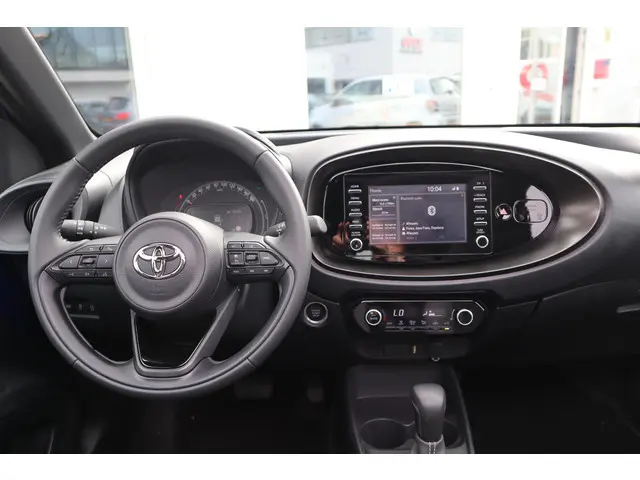 Toyota Aygo X 1.0 VVT-i AIR PLAY AUTOMAAT 2024 Benzine 37