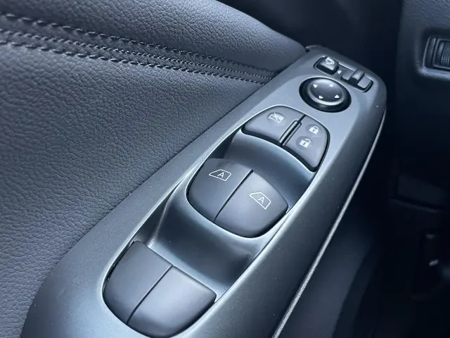 Nissan Juke 1.6 Hybrid N-Sport 2026 Hybride Benzine 18