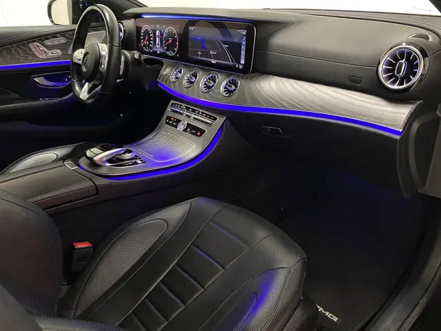 Mercedes-Benz CLS 450 4MATIC Premium Plus 2019 Benzine 36