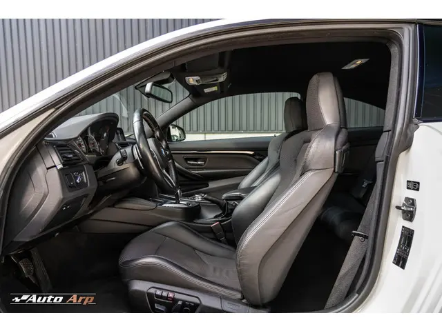 BMW M4 4-serie Coupé 2014 Benzine 18