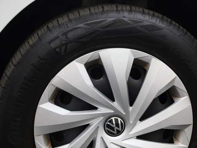 Volkswagen Polo 1.0TSI/95PK DSG Comfortline 2021 Benzine 24
