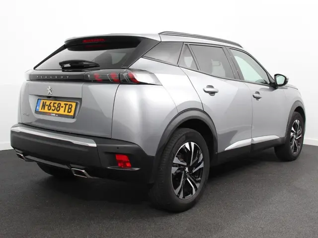 Peugeot 2008 1.2 PureTech Allure 2022 Benzine 6