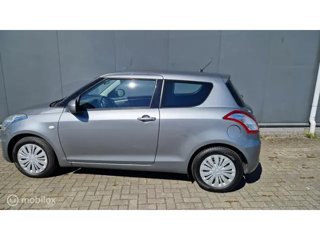 Suzuki Swift 1.2 Comfort EASSS 2015 Benzine 9