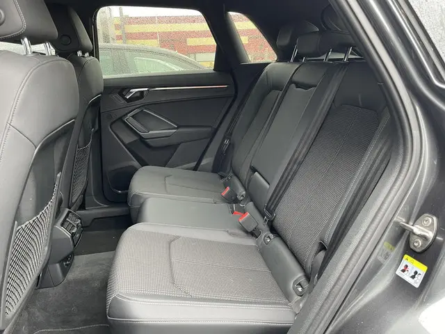 Audi Q3 35 TFSI S Line Pro Line S 2019 Benzine 12