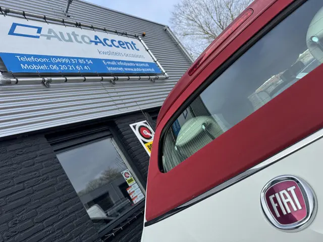 Fiat 500C 1.2 Lounge 2013 Benzine 9