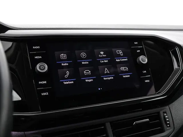 Volkswagen T-Cross 1.0 TSI 115pk DSG Style 2019 Benzine 6