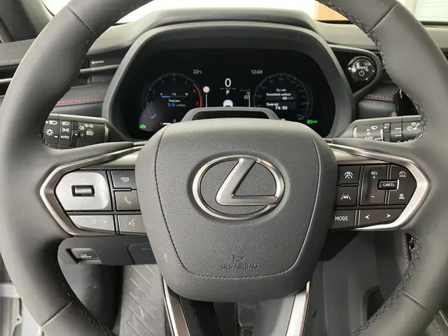 Lexus LBX Elegant 2WD 2025 Hybride Benzine 13
