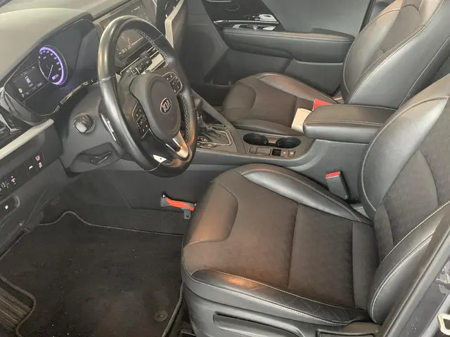 Kia Niro 1.6 GDi Hybrid DynamicLine 2020 Hybride Benzine 7