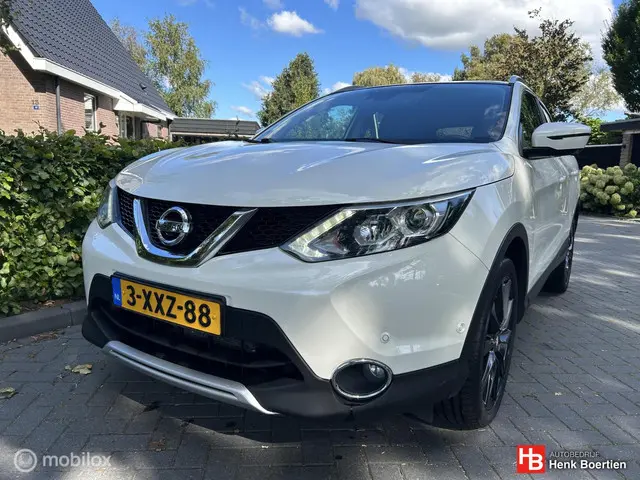 Nissan QASHQAI 1.2 Tekna 2015 Benzine 2