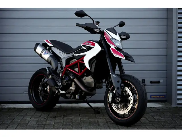 Ducati Hypermotard 821 SP 2013 Benzine 16