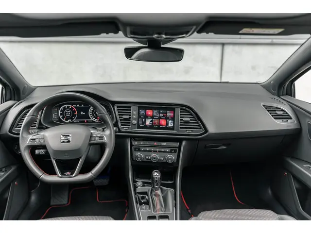 SEAT Leon 1.5 TSI FR NAP DSG Beats Pano ACC 2020 Benzine 3