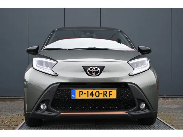 Toyota Aygo X 1.0 VVT-i MT Limited 2022 Benzine 8
